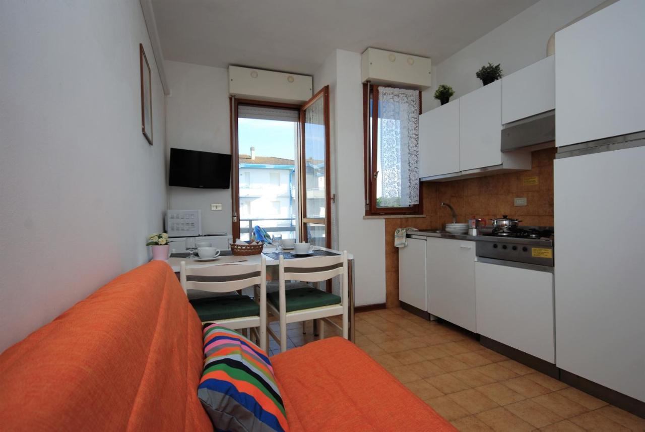 Althea Apartment Lignano Sabbiadoro Exterior photo